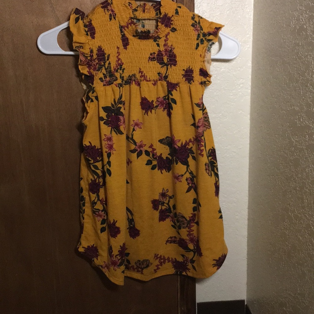 Floral top
